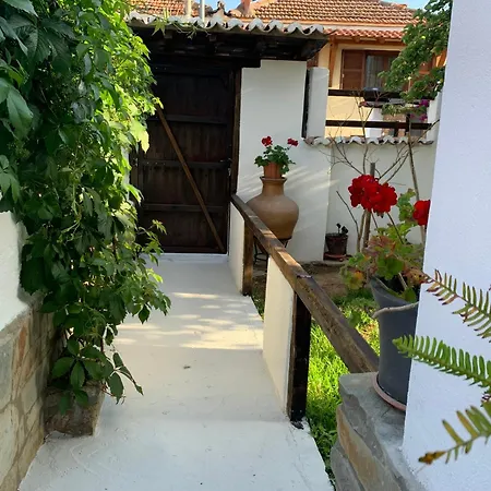 Апартаменты Beautiful Petrino 1880 Айос-Николаос